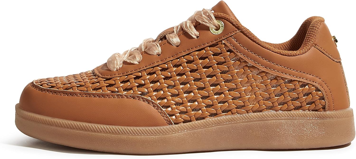 Women's Braided Raffia Sneakers - Retro Low Top Shape and Gum Sole for Casual Summer Street Wear - 6
