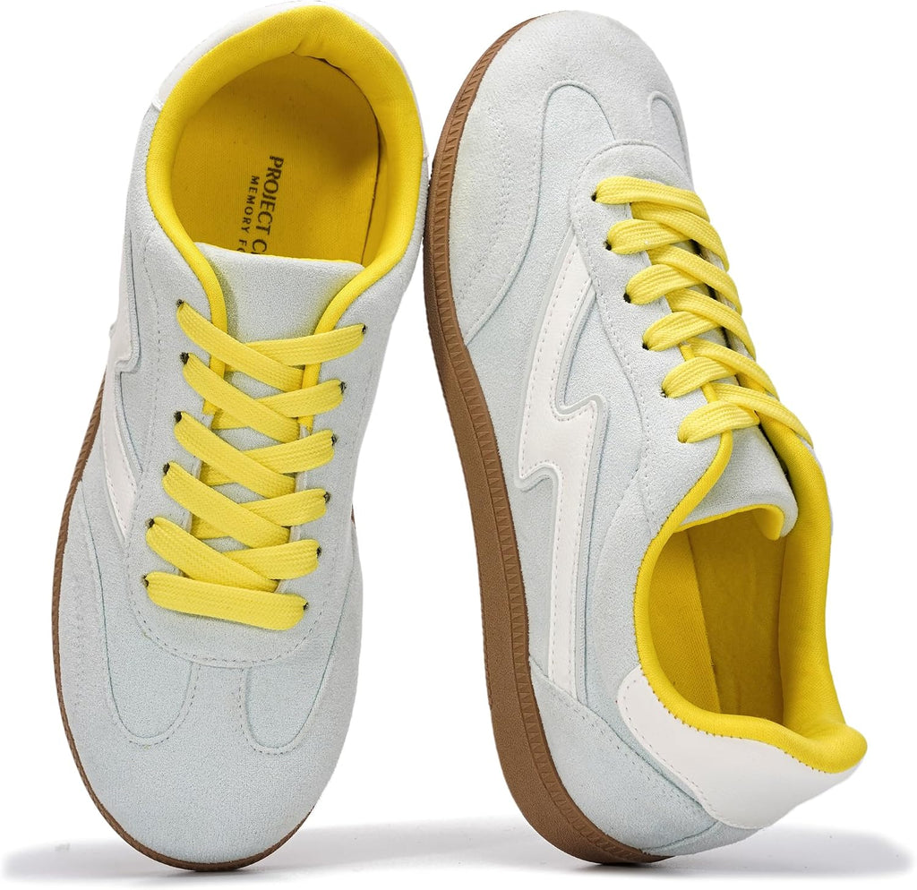 Women's Lace-Up Fashion Sneakers - Memory Foam Insole and Cushioned Collar for Casual Wear - 9