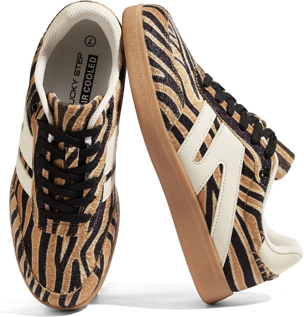 Women's Leather Retro Sneakers - Gum Rubber Sole, Low Top Cut and Anti-Slip Grip for Daily Wear - 6